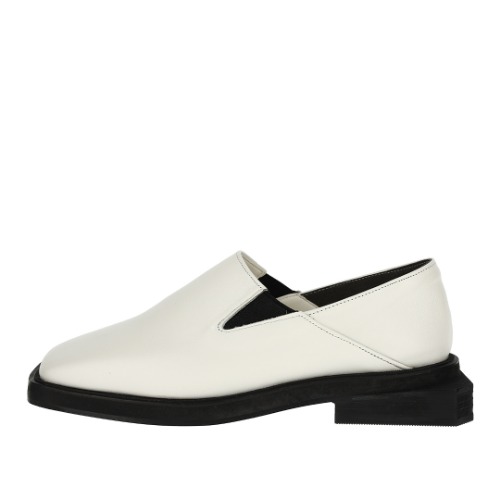 Square Toe Loafer &quot;WHITE&quot;